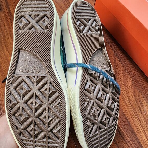 Converse Chuck 70 Color Fade 8.5 NIB - Picture 10 of 13